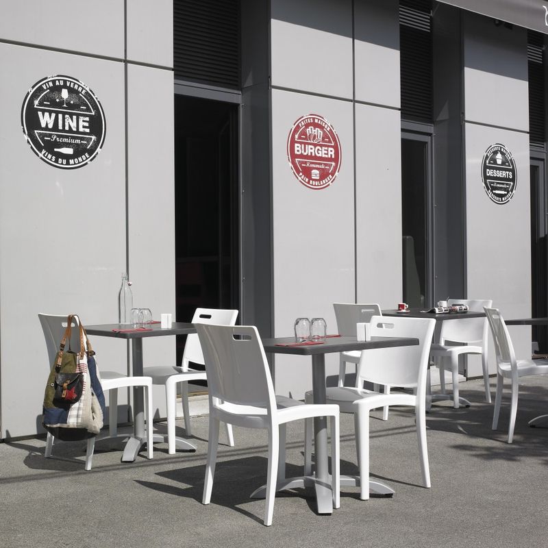 LOCATION MOBILIER TERRASSE CAFE MARSEILLE