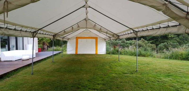 Tente 5x8 mètres