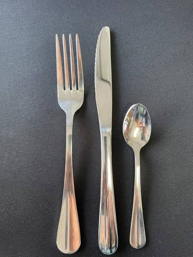 COUTEAU TABLE GRANADA